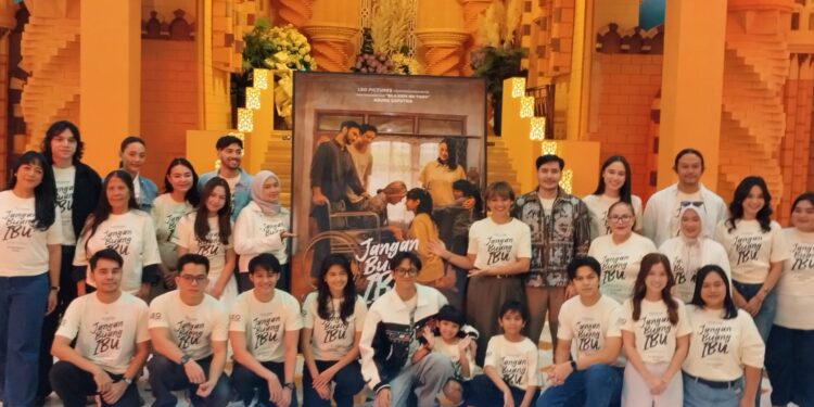 Erika Carlina Jalani Peran Ibu dalam Film Jangan Buang Ibu