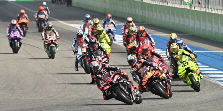 Enam Rekor Tercipta di MotoGP Thailand 2026 1 KLASEMEN BERGENGSI: MotoGP Thailand 2026 di Sirkuit Buriram pada Minggu (1/3/2026). (Foto: (c) AP Photo/Kittinun Rodsupan)