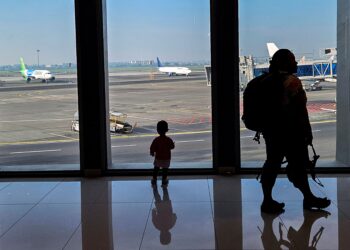 Pemerintah Kaji Penyesuaian Tarif Penerbangan di Tengah Tekanan Global