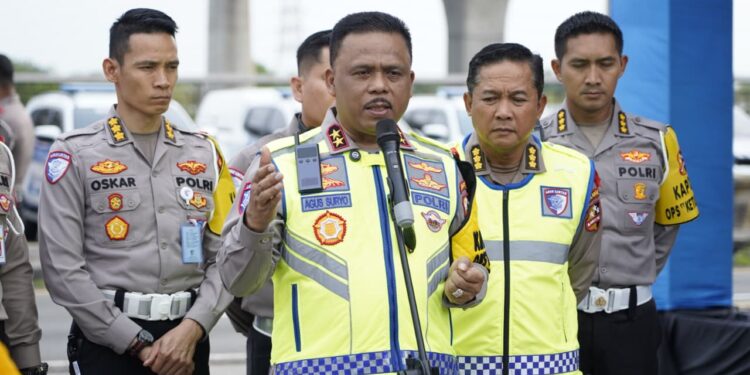 Puncak Arus Mudik Capai 270 Ribu Kendaraan, Kakorlantas Pastikan Manajemen Rekayasa Lalu Lintas Bantu Situasi Terkendali
