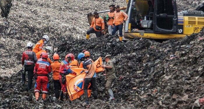 Update Korban Longsor Sampah di TPST Bantargebang Rampung, 7 Orang Ditemukan Meninggal