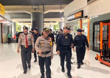 Brimob Sterilisasi Stasiun Gambir, Pastikan Keamanan Arus Balik Lebaran