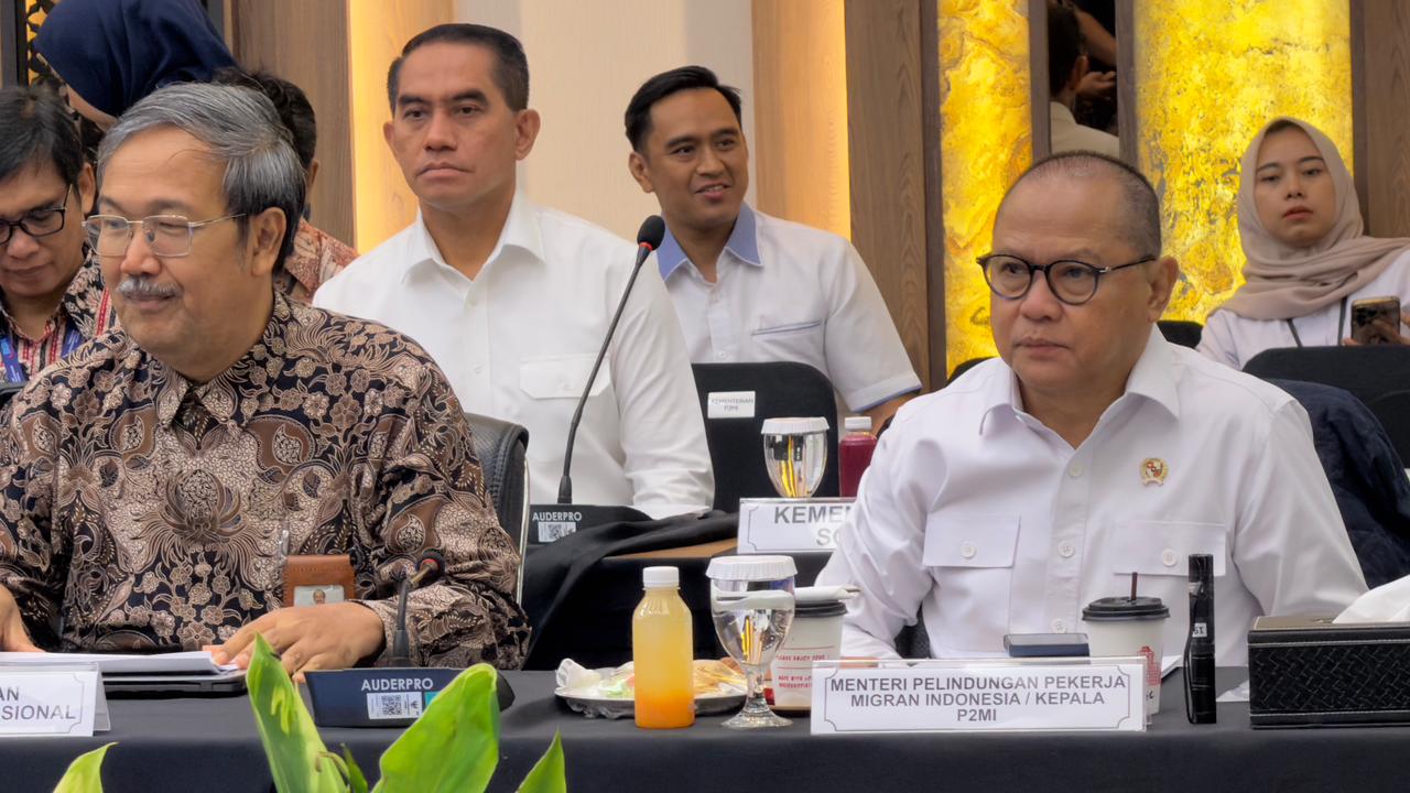 Menteri Perlindungan Pekerja Migran Indonesia (P2MI), Mukhtarudin