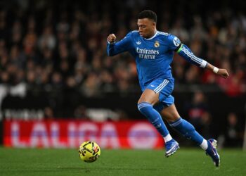 PERFORMA TURUN: Penyerang Real Madrid, Kylian Mbappe, saat laga melawan Valencia pada 8 Februari 2026. (Foto: (c) AP Photo/Francisco Macia)