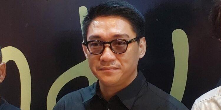 Gandeng Raihaanun dan Megantara, Music Video Jangan Paksa Rindu (Beda) Ifan Seventeen Jadi Film Pendek Emosional 1 Gandeng Raihaanun dan Megantara, Music Video Jangan Paksa Rindu (Beda) Ifan Seventeen Jadi Film Pendek Emosional