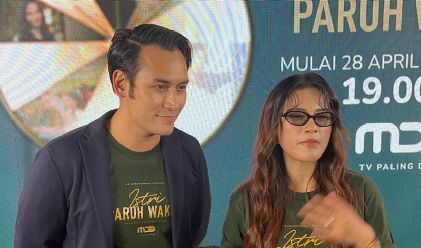 Jadi Suami 'Bermuka Dua' di Serial Istri Paruh Waktu, Arifin Putra Siap Dihujat Ibu-Ibu: Mohon Maaf Ya 1 Jadi Suami ‘Bermuka Dua’ di Serial Istri Paruh Waktu, Arifin Putra Siap Dihujat Ibu-Ibu: Mohon Maaf Ya
