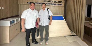 ​Sidang KPPU AC AUX, Saksi Pelapor Absen, Kuasa Hukum Terlapor 3 Sebut Ada Kejanggalan BAPaa