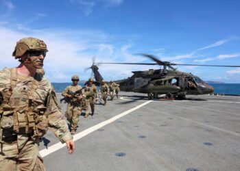 OPERASI MILITER: Tentara AS dalam sebuah operasi. AS menghabiskan Rp 186 triliun dalam enam hari melakukan serangan ke Iran. (Foto Ilustrasi: x.com/I_Corps)