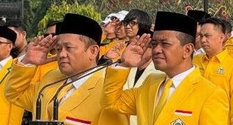 DUET PAS: Ketua Umum Partai Golkar periode 2024-2029 Bahlil Lahadalia (kanan) dan Sekretaris Jenderal DPP Partai Golkar Muhammad Sarmuji. (Foto Ilustrasi: dok/dpppartaigolkarofficial.com)