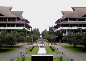 Mengenal Joint Degree dan Double Degree: Peluang Kuliah Lintas Kampus hingga Luar Negeri