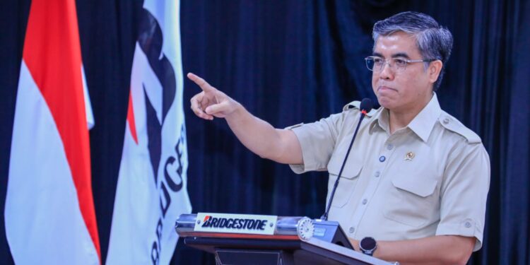 Menaker Tegaskan Serikat Pekerja Bukan Lawan Perusahaan, tapi Penjaga Hak Pekerja