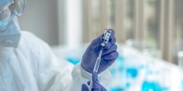 Ilmuwan Oxford Kembangkan Vaksin Ebola Baru, Siap Masuk Uji Klinis dalam Beberapa Bulan