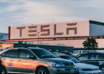 Tesla Naikkan Harga Model Y di Amerika Serikat, Persaingan SUV Listrik Semakin Ketat