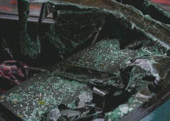 Dua Truk Tabrakan di Tol Dalam Kota, Satu Kernet Tewas Terjepit