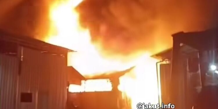 Gudang Oli di Penjaringan Terbakar, Diduga Dipicu Korsleting Listrik