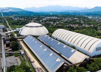 PLTS 71,9 MW Indocement Catat Rekor Baru di Sektor Semen Indonesia