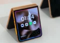 Motorola Razr Ultra 2026 Hadir dengan Teknologi Baterai Silikon-Karbon Pertama di Dunia