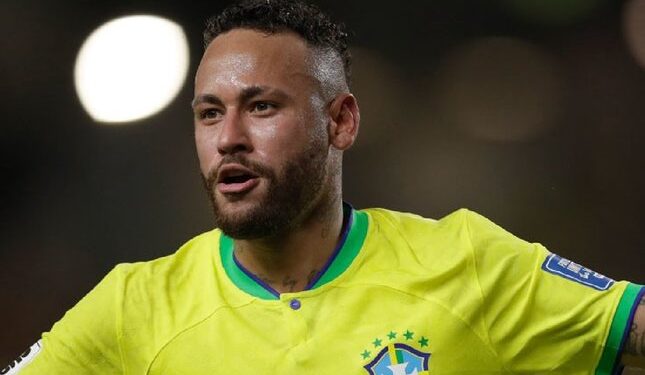 KEMBALI MERUMPUT: Penyerang sayap Timnas Brasil, Neymar. (Foto Ilustrasi: (c) AP Photo/Bruna Prado)