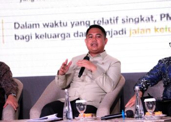 Wamen Dzulfikar Sampaikan Arahan Prabowo: Perkuat Pelindungan dan Siapkan Pekerja Migran Tembus Pasar Global