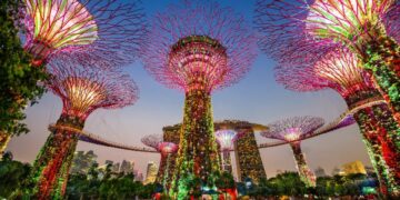NEGERI DONGENG: Gardens by the Bay Singapura dinobatkan sebagai atraksi wisata terbaik di Asia dalam ajang Tripadvisor's 2026 Travelers' Choice Awards: Best of the Best Things To Do. (Foto Ilustrasi: Dok./Gardens by the Bay)