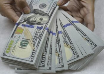 Dolar AS Masih Bertahan di Level Rp 17.700 Pagi Ini