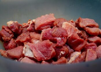 Daging Kurban Perlu Dicuci atau Tidak? Pakar UGM Beri Penjelasan dan Tips Mengolah Agar Empuk