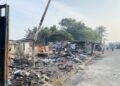 Potret Kampung Lio Depok Pasca Kebakaran, Warga Hanya Temukan Sisa Arang dan Puing Bangunan 9 Potret Kampung Lio Depok Pasca Kebakaran, Warga Hanya Temukan Sisa Arang dan Puing Bangunan