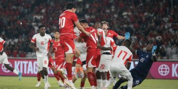 GOL TUNGGAL: Aksi Elkan Baggott pada laga FIFA Matchday antara Timnas Indonesia vs Mozambik. (Foto: (c) Abdul Aziz)