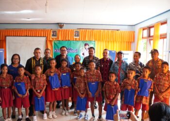 Membangun Benteng Mental Anak dari Keluarga: Sinergi PNM dan KPPPA Berdayakan Perempuan Bajawa 3 Membangun Benteng Mental Anak dari Keluarga: Sinergi PNM dan KPPPA Berdayakan Perempuan Bajawa