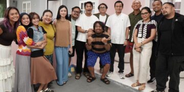 Oki Rengga hingga Dicky Difie Bintangi Sitkom Tetangga Maha Benar.