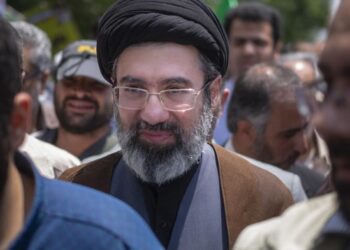 KESEPAKATAN DAMAI: Pemimpin Tertinggi Iran Ayatollah Mojtaba Khamenei dalam satu momen. (Foto Ilustrasi: Dok./NurPhoto via Getty Images/NurPhoto)