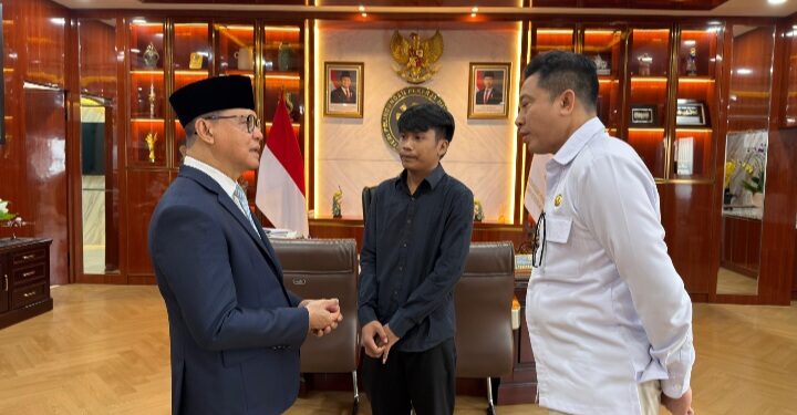 Tiba di Jakarta, Menteri Mukhtarudin Sambut Supiat Korban TPPO Kamboja, Besok Dipulangkan ke Barito Selatan Kalteng