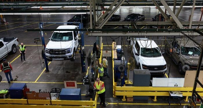 Dua Pabrik Komponen Otomotif Jepang di Jatim Dikabarkan Bakal PHK Ribuan Karyawan, Produksi Disebut Pindah ke Vietnam 1 Dua Pabrik Komponen Otomotif Jepang di Jatim Dikabarkan Bakal PHK Ribuan Karyawan, Produksi Disebut Pindah ke Vietnam