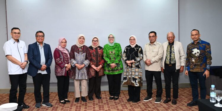 Badan Pengkajian MPR RI Dalami Desentralisasi Berbasis Kapasitas dan Dampak Lewat FGD di Makassar 1 Badan Pengkajian MPR RI Dalami Desentralisasi Berbasis Kapasitas dan Dampak Lewat FGD di Makassar