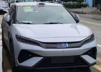 BYD Song L GT Kembali Tertangkap Uji Jalan, Fastback Crossover Listrik Siap Tampil Lebih Sporty