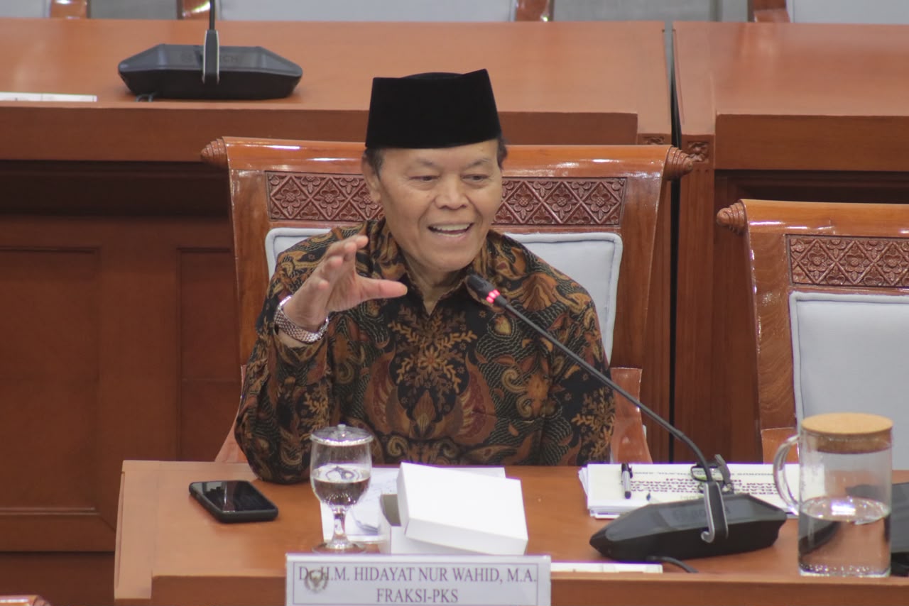 HNW Dorong Zakat Jadi Tax Credit dalam Revisi UU Zakat, Dinilai Wujud Keadilan bagi Wajib Zakat