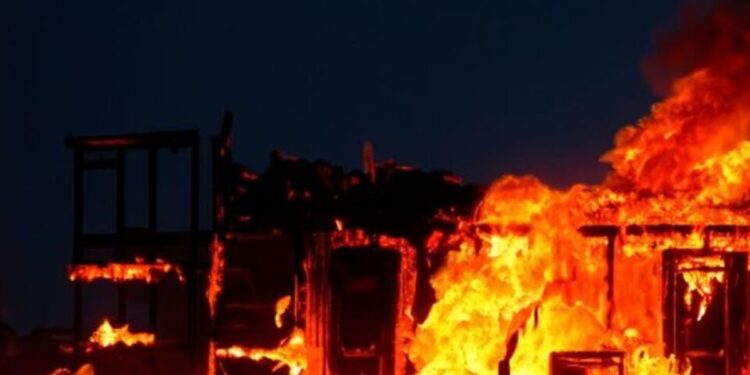 Gudang Obat PT Metiska Farma di Kebayoran Lama Terbakar, Api Berhasil Dipadamkan Tanpa Korban
