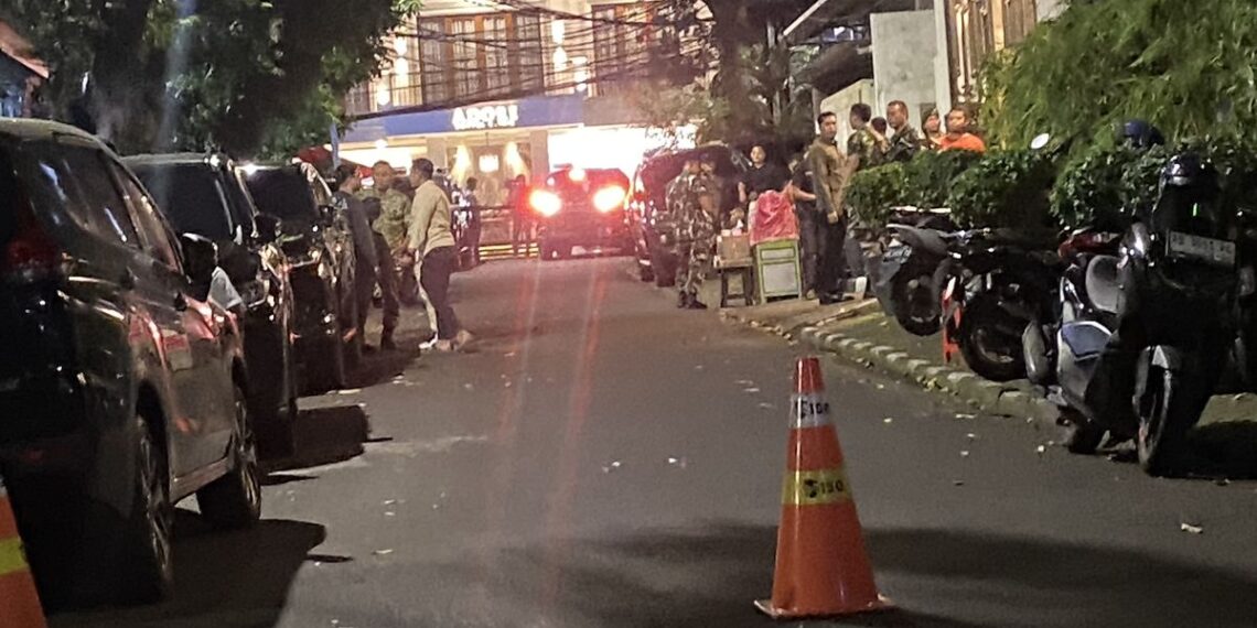 TNI: Pengamanan Rumah Jampidsus Febrie Adriansyah Dilakukan Atas Permintaan Kejaksaan Agung 1 TNI: Pengamanan Rumah Jampidsus Febrie Adriansyah Dilakukan Atas Permintaan Kejaksaan Agung