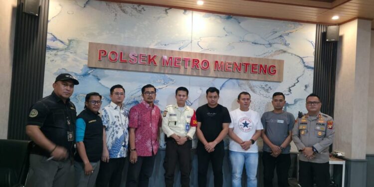 Kasus Intimidasi Satpam Bundaran HI Berakhir Damai, Proses Hukum dan Etik Tetap Berlanjut 1 Kasus Intimidasi Satpam Bundaran HI Berakhir Damai, Proses Hukum dan Etik Tetap Berlanjut