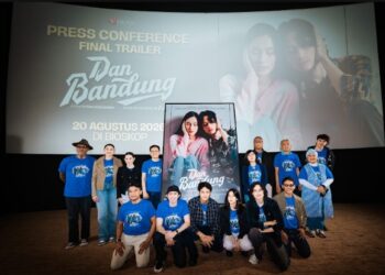 Final Trailer Dan Bandung Resmi Dirilis, Suguhkan Romansa Hangat Karya Pidi Baiq dan Rudi Soedjarwo