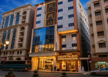 LAYANAN TERPADU: Hotel Jannah Firdaus Makkah berlokasi di kawasan Ajyad, Bir Bililah, Arab Saudi. Jaraknya sekitar 5–7 menit berjalan kaki dari Masjidil Haram. (Foto: Dok./Jannah Firdaus Tour and Travel)