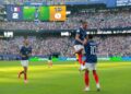 MODAL BESAR: Pemain Prancis Kylian Mbappe (10) merayakan gol bersama Michael Olise (11) dalam laga babak 32 besar Piala Dunia 2026 antara Prancis vs Swedia di East Rutherford, New Jersey, dekat New York pada Selasa (30/6/2026). (Foto Ilustrasi: (c) AP Photo/Pamela Smith)