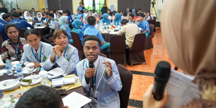 Semangat dan Kisah Inspiratif Pelajar Papua Barat Warnai LCC Empat Pilar MPR RI Tahun 2026