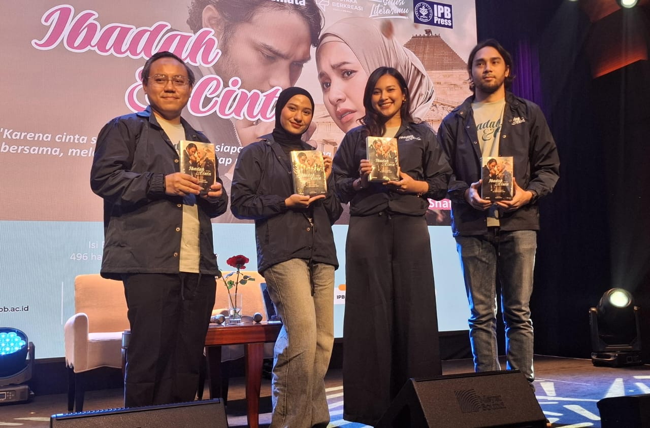 Warga Australia Panik hingga Jadi Cameo Gratisan, Intip Cerita Seru Indah Permatasari dan Achmad Megantara Syuting ‘Ibadah & Cinta’ di Melbourne