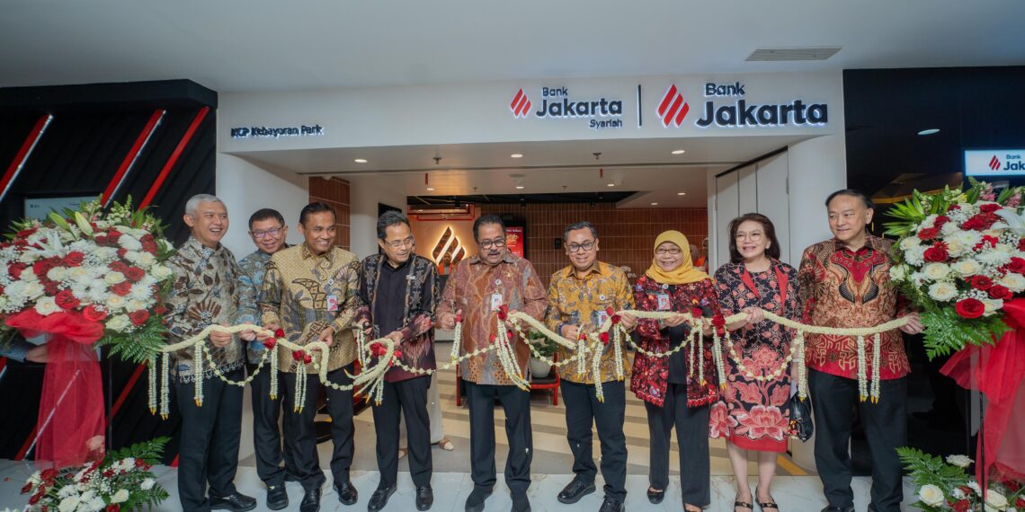 Usung Konsep New Look Branch, KCP Bank Jakarta Kebayoran Park Resmikan Sistem eForm