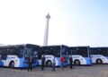 TRANSPORTASI UMUM: Armada Transjakarta parkir di area Monas, Gambir, Jakarta Pusat. (Foto Ilustrasi: Jakarta Smart City)