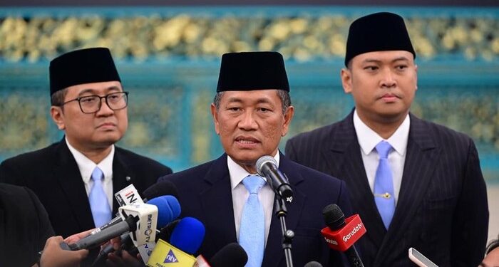 FOKUS PENDIDIKAN: Gubernur Universitas Republik Indonesia (URI) Donny Ermawan memberikan keterangan terkait rencana pembangunan 10 kampus URI. (Foto: Biro Sekretariat Presiden)