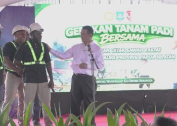 BULOG Dukung Gerakan Tanam Padi Serentak di Kawasan Cetak Sawah Merauke