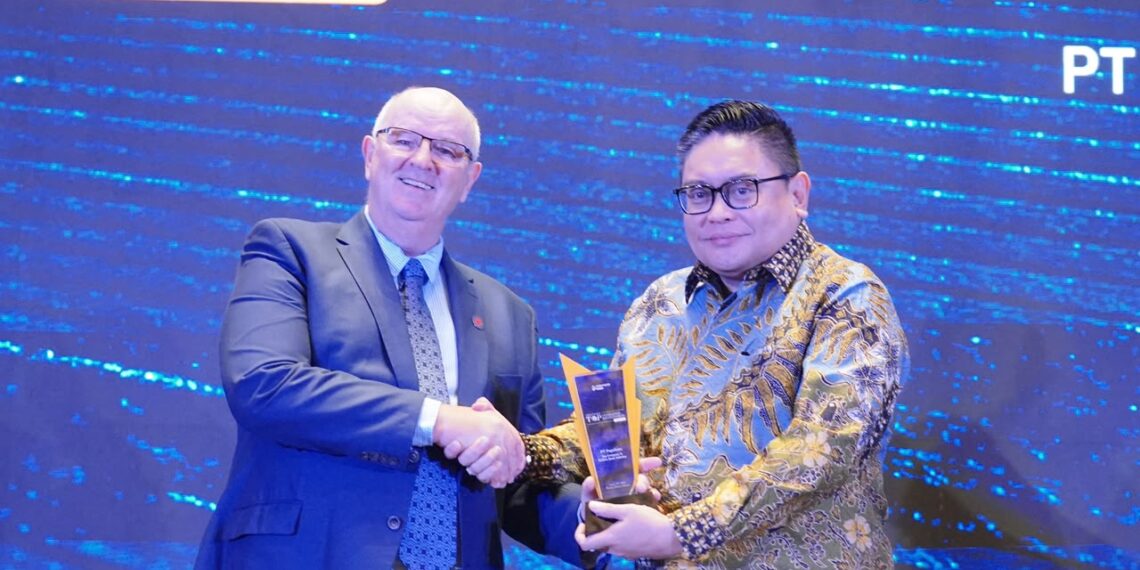 Pegadaian Raih Penghargaan Top Company in Bullion Bank Industry 2026 1 Pegadaian Raih Penghargaan Top Company in Bullion Bank Industry 2026