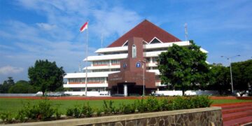 Peneliti IPB Prediksi Fenomena Kuantum Baru, Geometri Celah Ganda Bisa Kendalikan Ketidakpastian